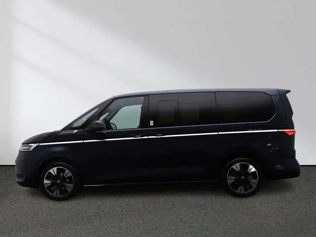 Gebraucht VW Multivan Style 150 PS (110 kW) 2026 Blau Van / Kleinbus