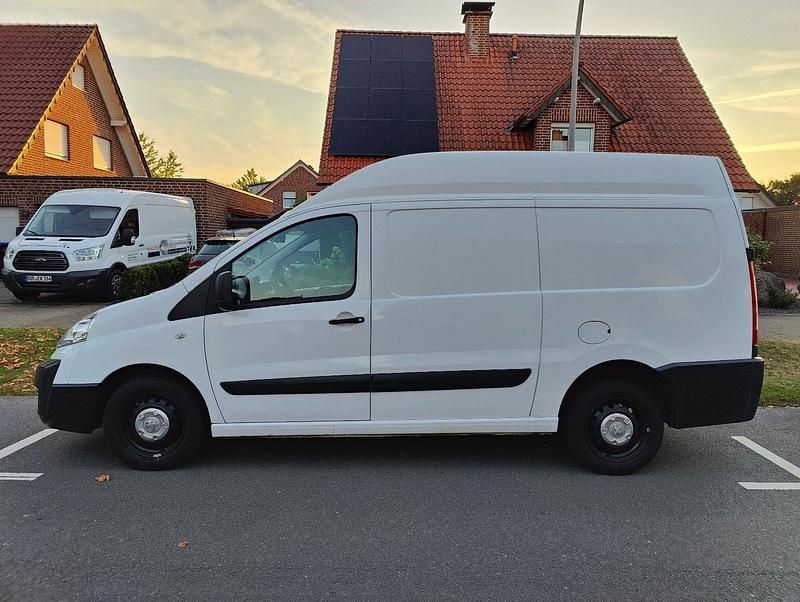 Weiß Gebraucht 2016 Peugeot Expert Van | 9.900 € (Fairer Preis) - Bild 1/4
