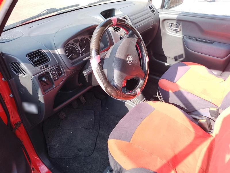 Gebraucht Opel Agila 60 PS (44 kW) 2005 Rot Van / Kleinbus