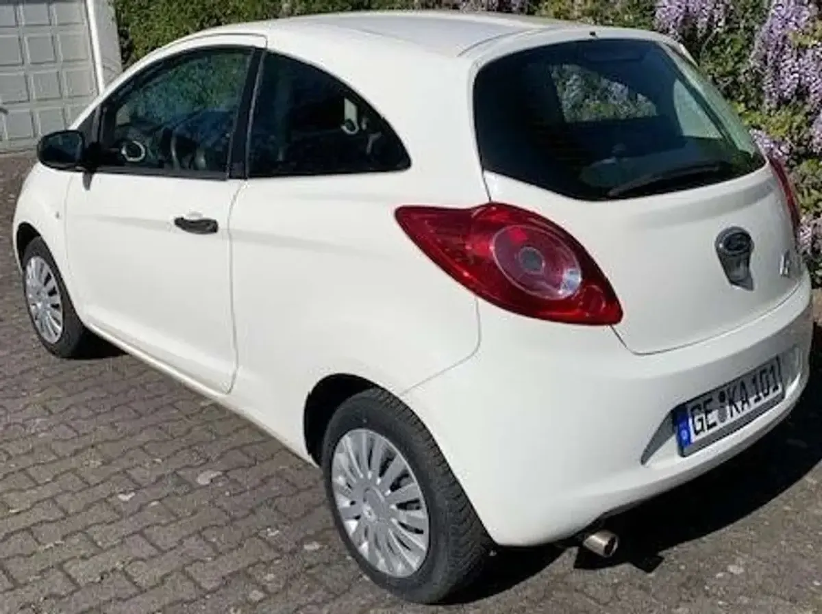 Occasion Ford Ka Titanium 69 ch (50 kW) 2016 Blanc Berline