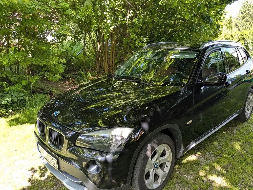 Gebraucht BMW X1 177 PS (130 kW) 2011 Schwarz SUV