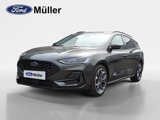 Magneticgrau (metallic) Gebraucht 2022 Ford Focus ST-Line Limousine | 19.850 € - Bild 1/4