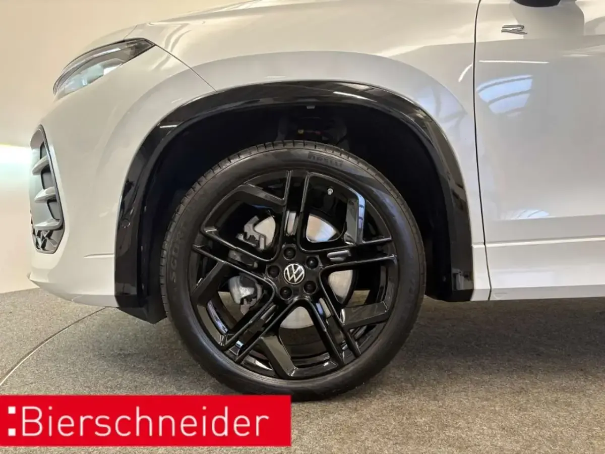 Gebraucht VW Tayron R-line 193 PS (141 kW) 2025 Weiss SUV