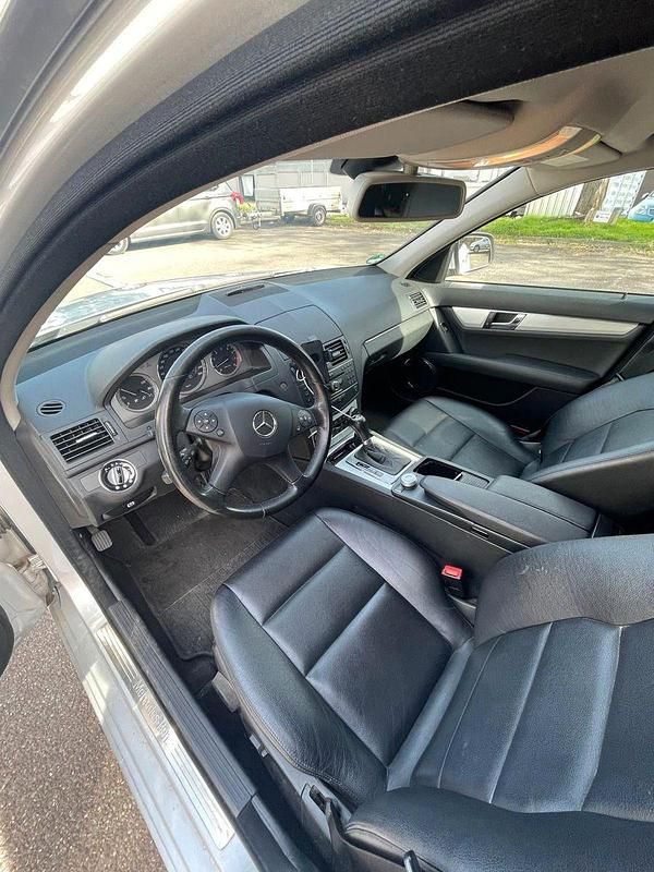Gebraucht Mercedes C350 Avantgarde 272 PS (200 kW) 2008 Silber Kombi