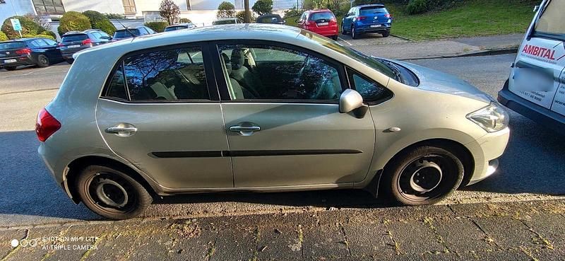Gebraucht Toyota Auris 94 PS (69 kW) 2009 Kleinwagen