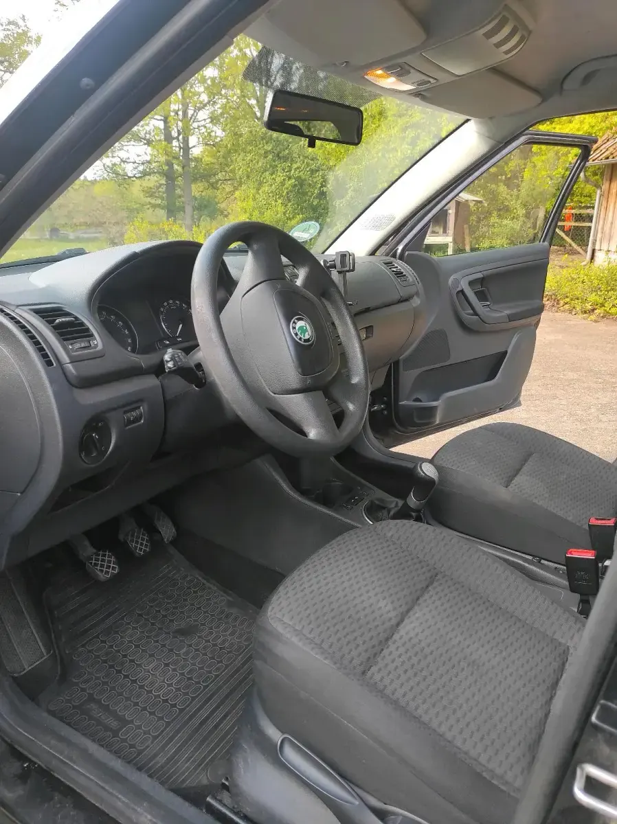 Gebraucht Skoda Fabia 90 PS (66 kW) 2011 Schwarz Kombi