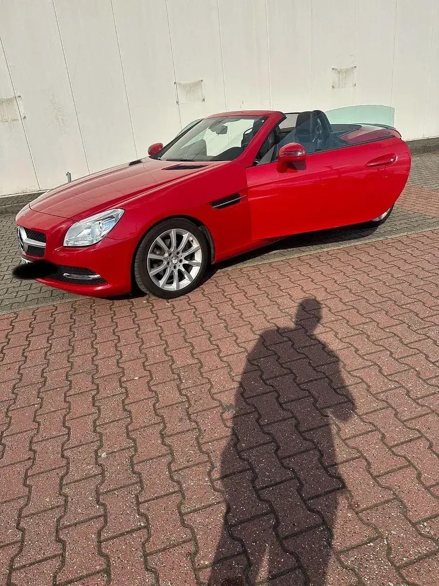 Gebraucht Mercedes SLK200 184 PS (135 kW) 2013 Rot Cabrio