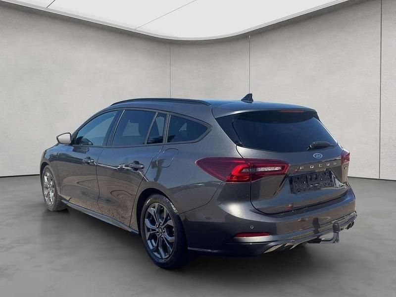 Gebraucht Ford Focus ST-Line 155 PS (114 kW) 2024 Grau Kombi