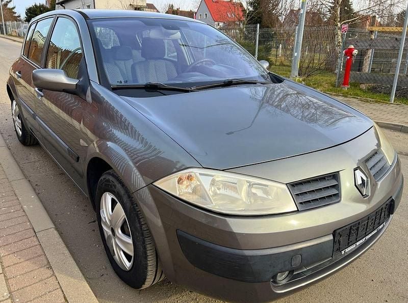 Gebraucht Renault Mégane II Expression 113 PS (83 kW) 2003 Grün Limousine