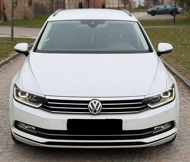 Gebraucht VW Passat S 120 PS (88 kW) 2015 Weiß Kombi
