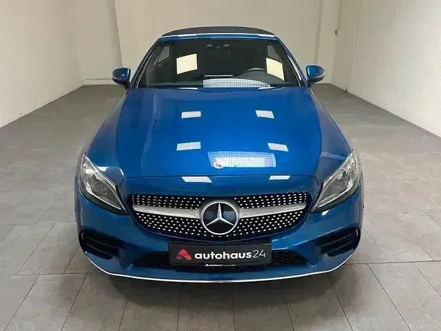 Gebraucht Mercedes C300 AMG line 245 PS (180 kW) 2022 Blau Cabrio