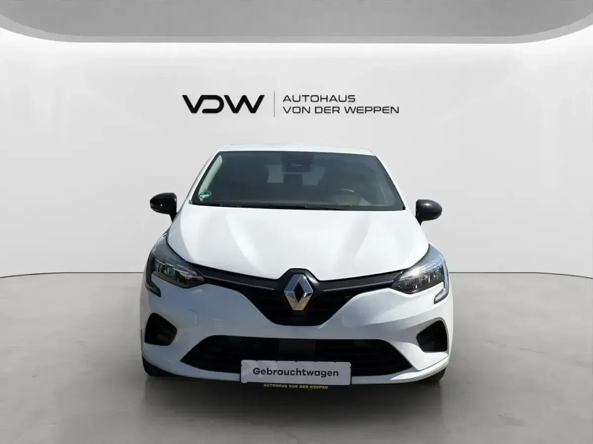 Gebraucht Renault Clio V Equilibre 49 PS (36 kW) 2022 Weiß Kleinwagen