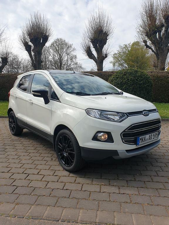 Weiß Gebraucht 2016 Ford Ecosport Titanium SUV | 8.300 € (Guter Preis) - Bild 1/4