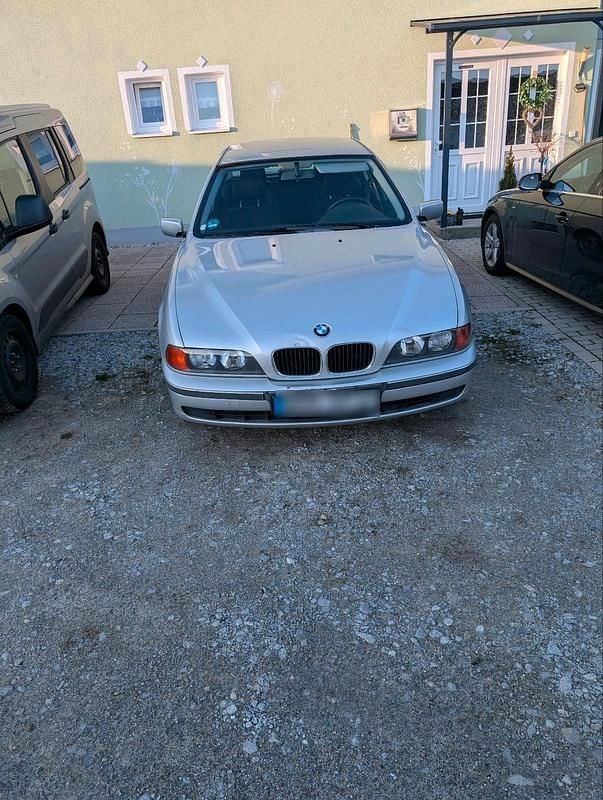 Gebraucht BMW 520 150 PS (110 kW) 2000 Limousine