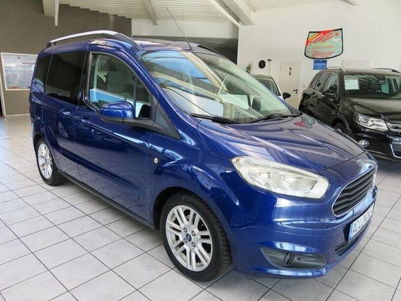 Gebraucht Ford Tourneo Courier Titanium 183 PS (134 kW) 2014 Blau Van / Kleinbus