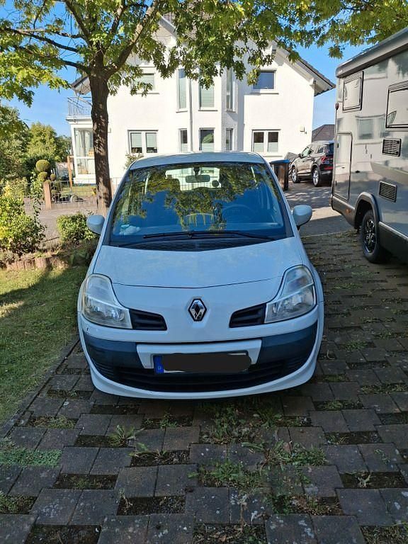 Weiß Gebraucht 2012 Renault Modus Van / Kleinbus | 2.800 € (Fairer Preis) - Bild 1/4