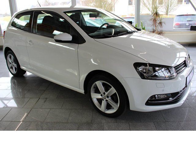 Gebraucht VW Polo Highline 90 PS (66 kW) 2016 Weiß metallic Limousine