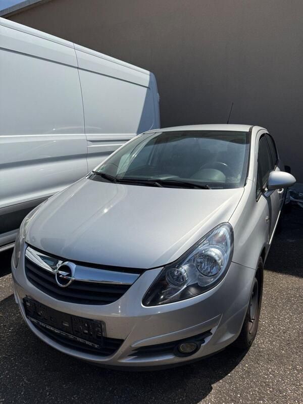 Silber Gebraucht 2007 Opel Corsa Sport Kleinwagen | 1.290 € (Guter Preis) - Bild 1/4