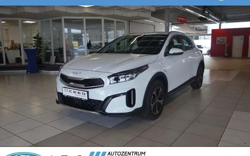 Weiß Gebraucht 2024 Kia XCeed Spirit SUV | 27.479 € (Fairer Preis) - Bild 1/4