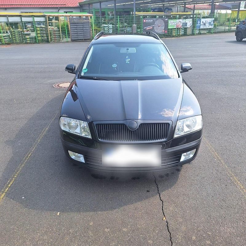 Gebraucht Skoda Octavia 160 PS (117 kW) 2008 Schwarz Kombi
