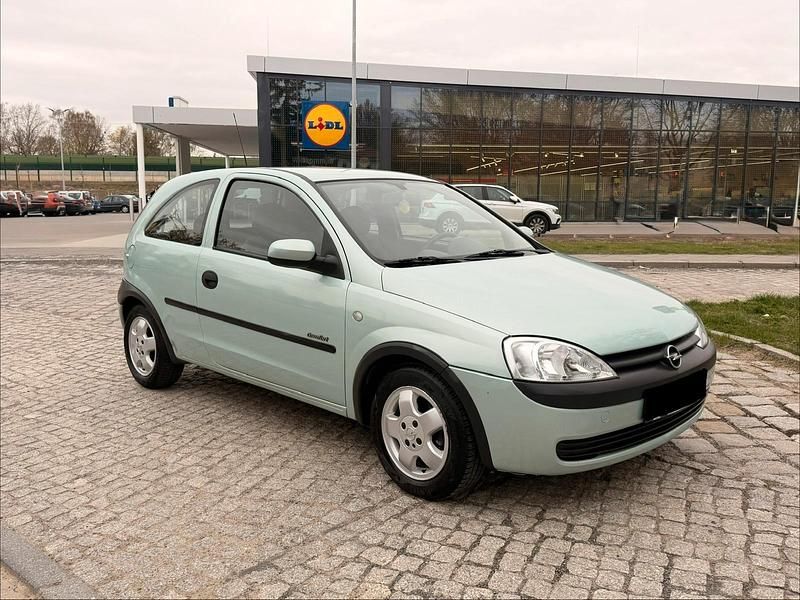 Gebraucht Opel Corsa 75 PS (55 kW) 2001 Blau Kleinwagen