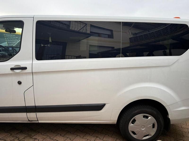 Gebraucht Ford Transit 105 PS (77 kW) 2019 Weiß Van / Kleinbus