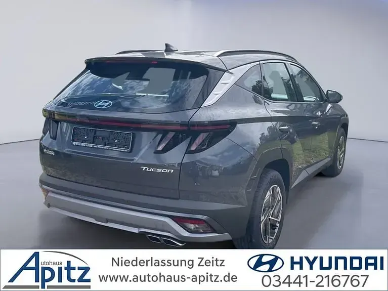 Gebraucht Hyundai Tucson Select 160 PS (117 kW) 2025 Grau SUV