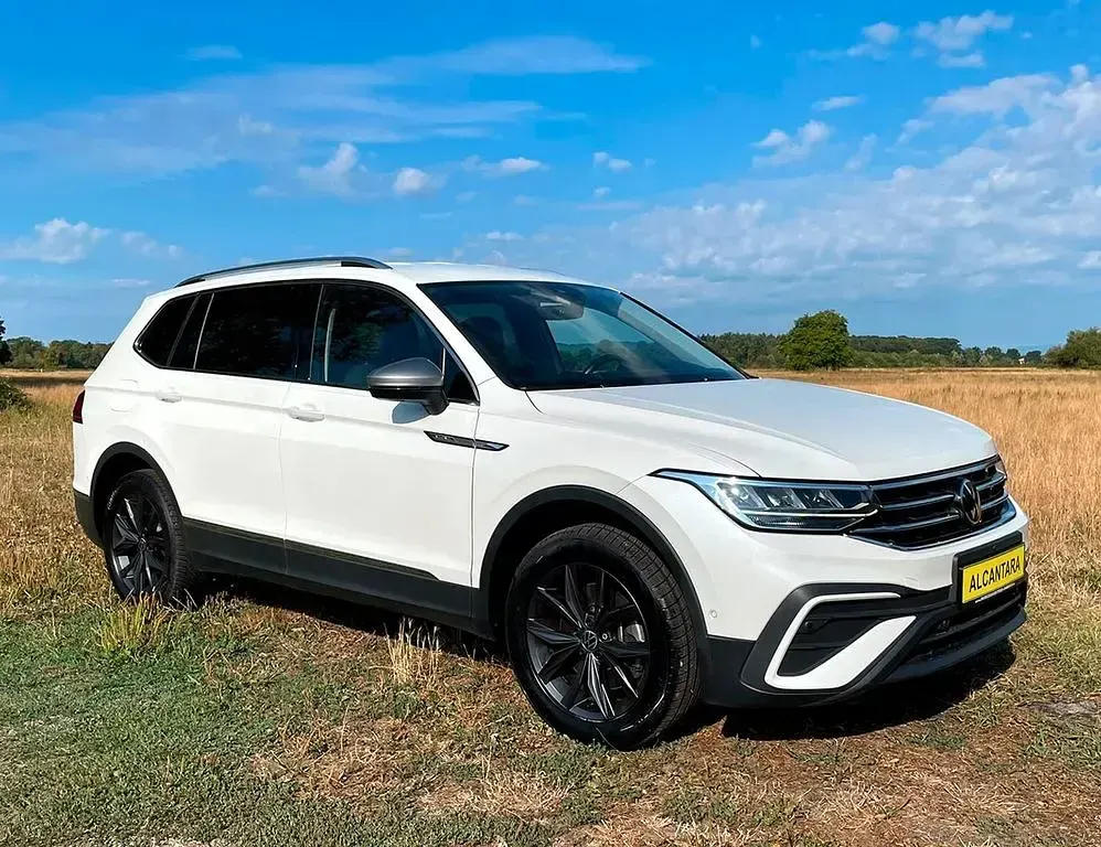 Gebraucht VW Tiguan Allspace Life 190 PS (139 kW) 2023 Weiß SUV