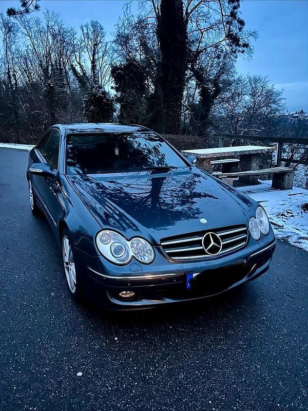 Gebraucht Mercedes CLK280 240 PS (176 kW) 2008 Grau Coupé