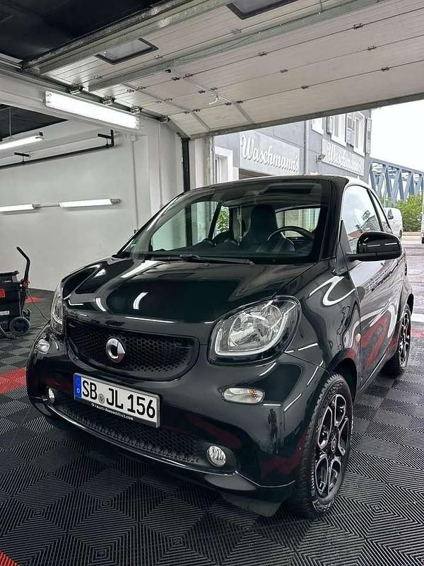 Schwarz Gebraucht 2015 Smart ForTwo Coupé Prime Coupé | 11.000 € (Fairer Preis) - Bild 1/4