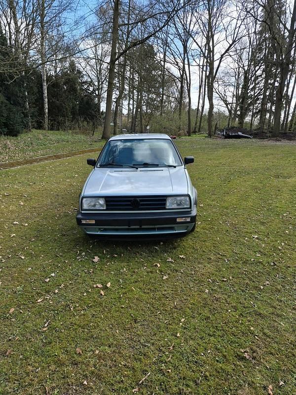 Second-hand VW Jetta 72 CP (52 kW) 1991 Verde Berlinǎ