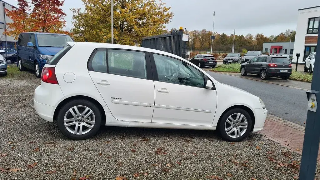 Gebraucht VW Golf VI Edition 80 PS (58 kW) 2008 Weiß Kleinwagen