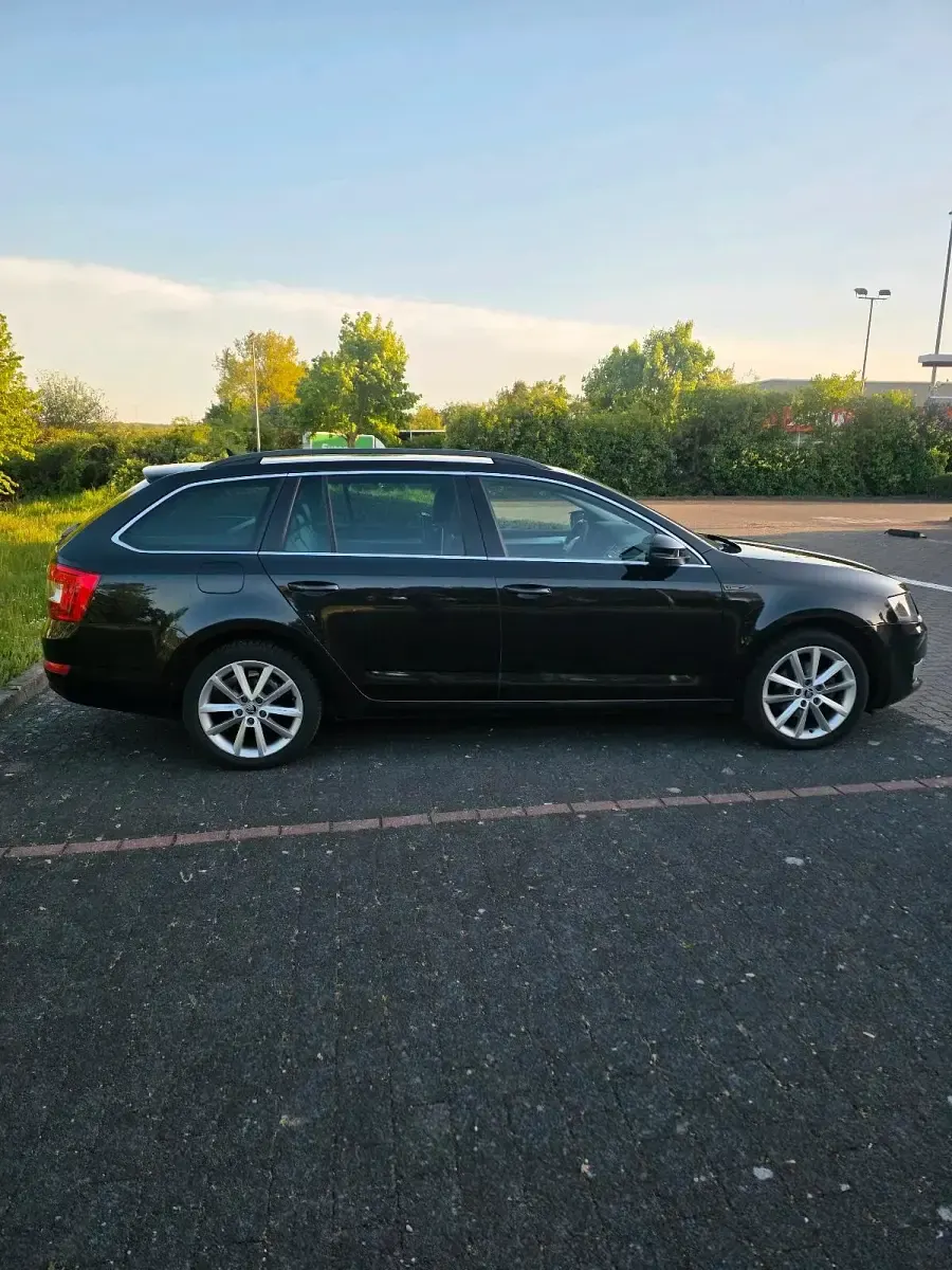 Brugt Skoda Octavia 150 HK (110 kW) 2014 Sort Stationcar