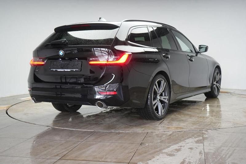 Gebraucht BMW 320 Sport Line 190 PS (139 kW) 2021 Schwarz 2 Kombi