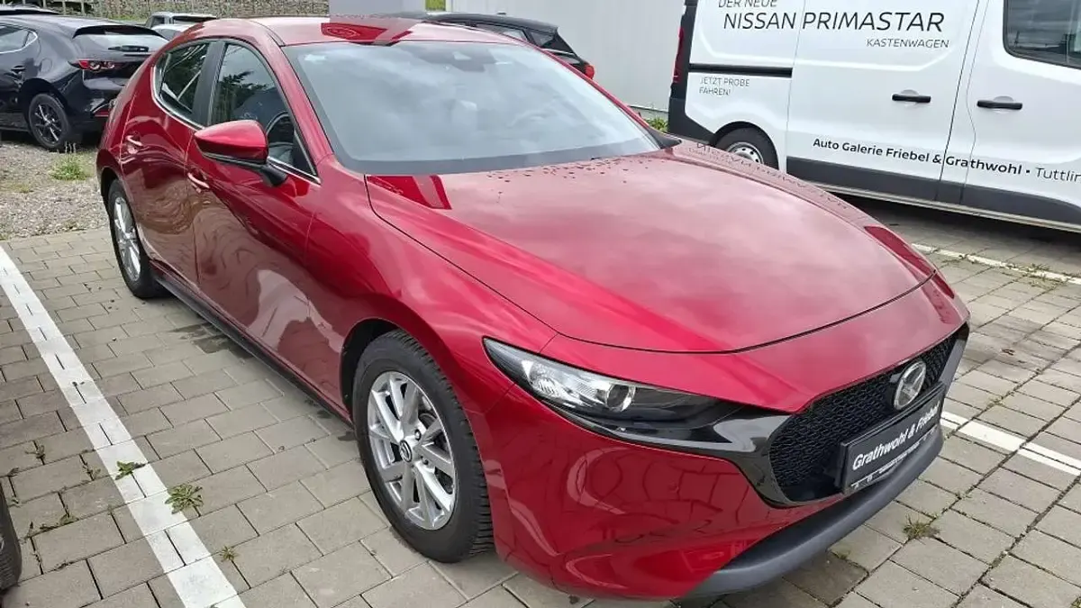 Gebraucht Mazda 3 Selection 122 PS (89 kW) 2019 Magmarot Limousine