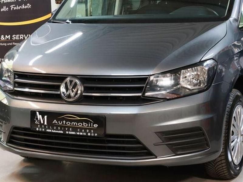 Gebraucht VW Caddy Trendline 180 PS (132 kW) 2018 Grau Van / Kleinbus