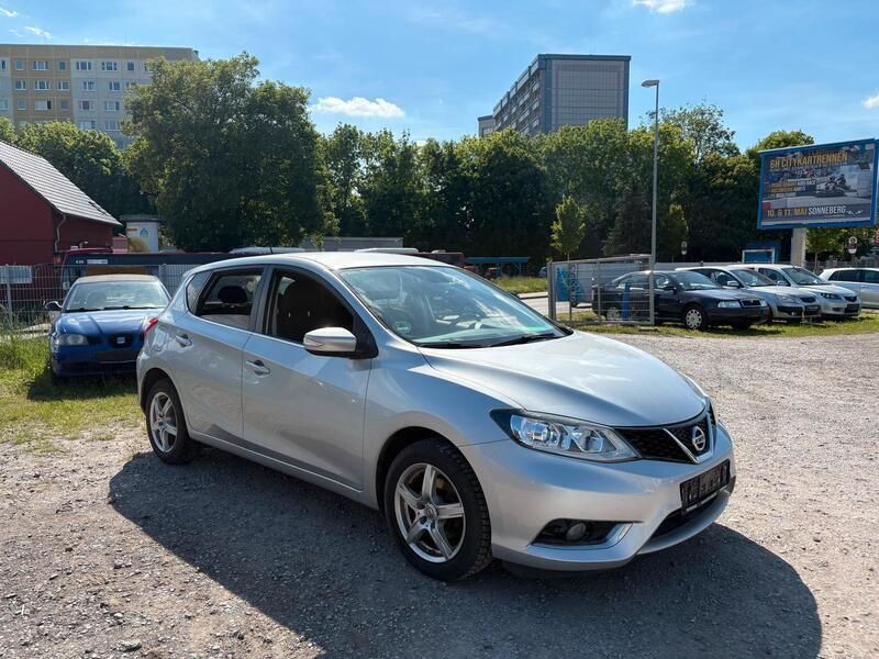 Silber Gebraucht 2015 Nissan Pulsar Kombi | 6.900 € (Superpreis) - Bild 1/4