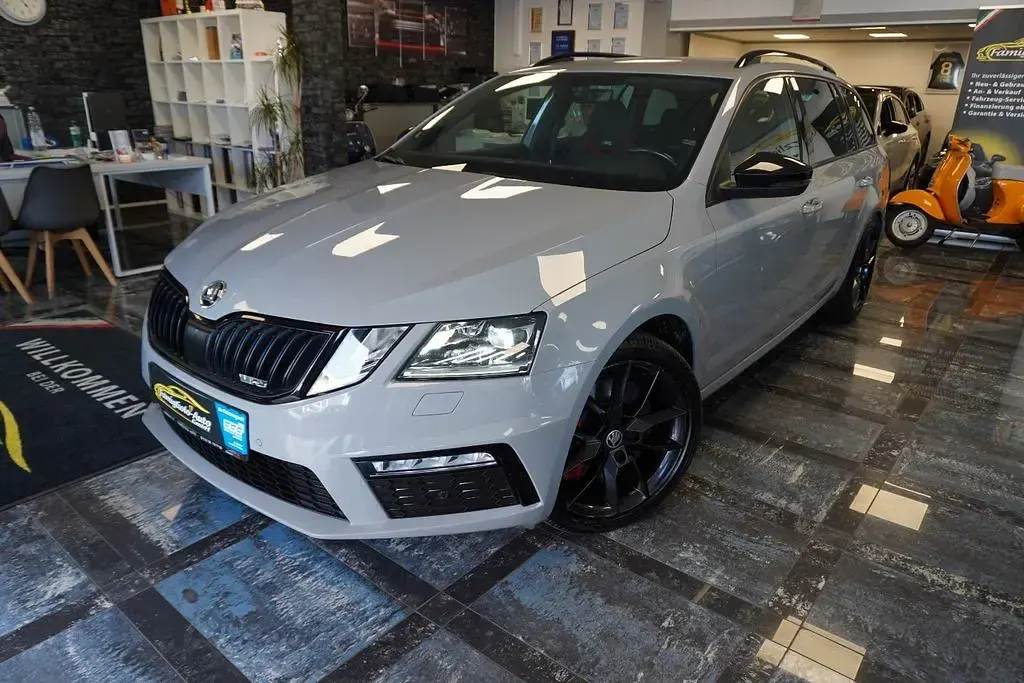 Gebraucht Skoda Octavia RS 230 PS (169 kW) 2018 Grau Kombi