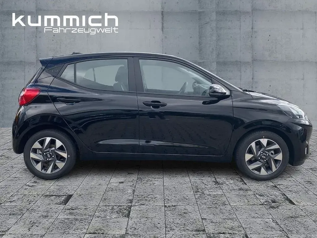 Gebraucht Hyundai i10 Trend 79 PS (58 kW) 2025 Schwarz Kleinwagen
