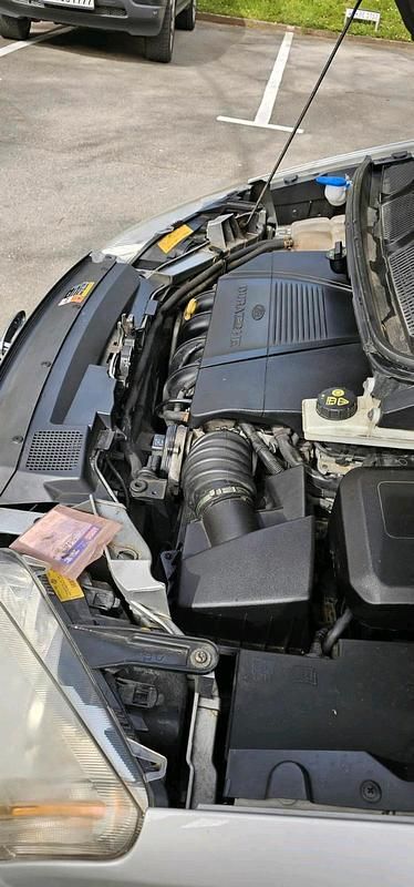 Gebraucht Ford C-MAX 116 PS (85 kW) 2003 Silber Van / Kleinbus