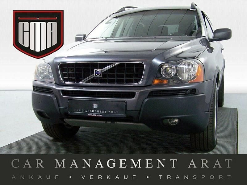 Grau Gebraucht 2005 Volvo XC90 Momentum SUV | 5.998 € (Teuer) - Bild 1/4