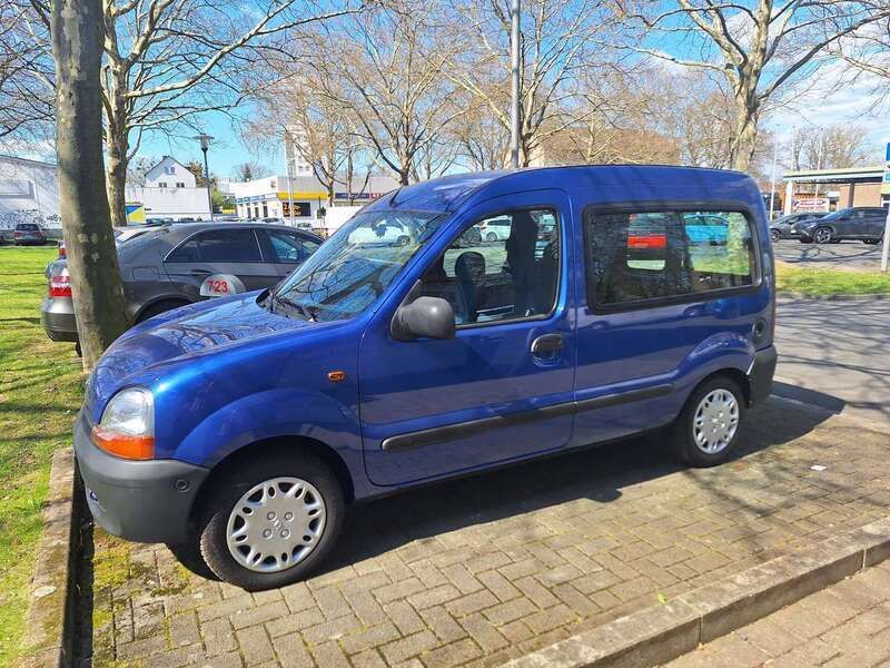 Blau Gebraucht 1999 Renault Kangoo Van / Kleinbus | 3.500 € (Etwas zu teuer) - Bild 1/4