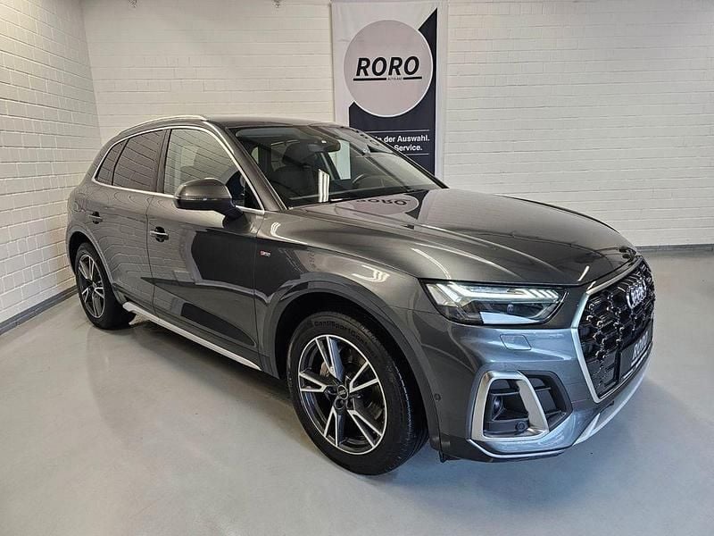 Second-hand Audi Q5 S-line plus 204 CP (150 kW) 2021 Gri SUV