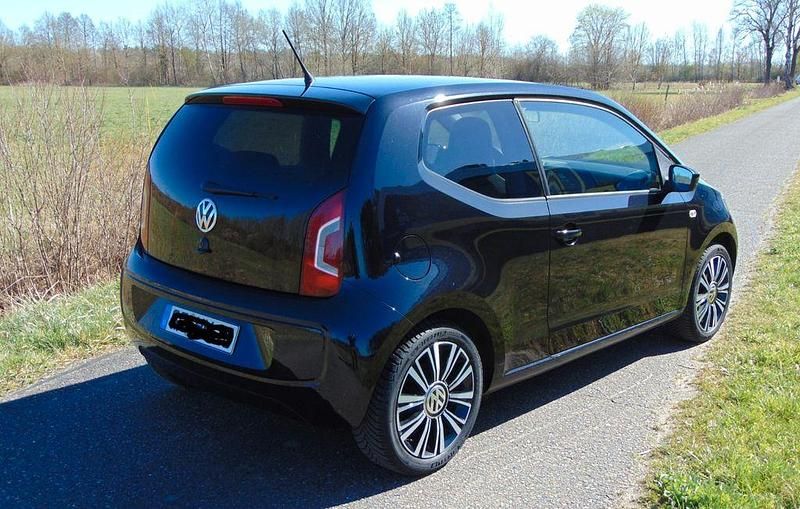 Gebraucht VW up! high up! 60 PS (44 kW) 2014 Schwarz Kleinwagen
