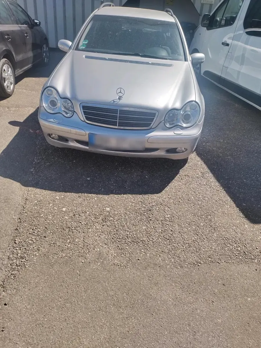 Gebraucht Mercedes C270 2003 Silber Kombi