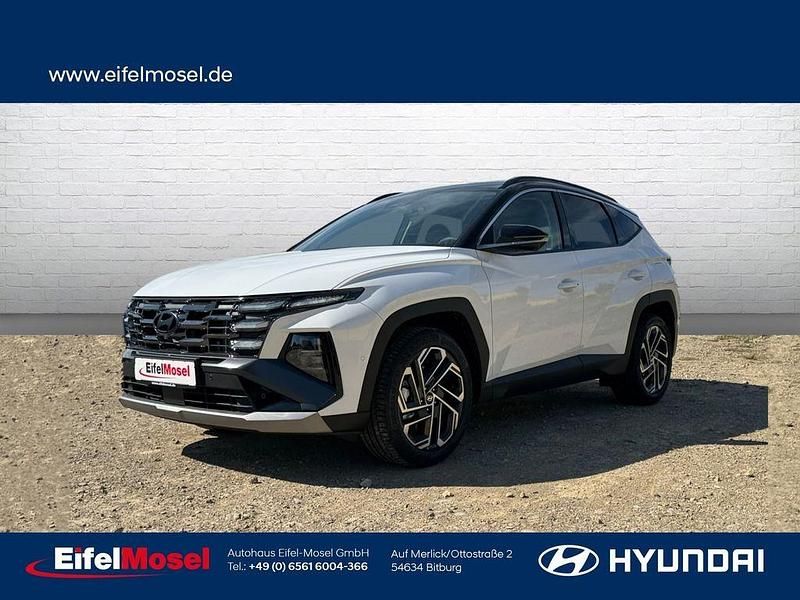 Serenity white / abyss black / m Neu 2025 Hyundai Tucson Prime SUV | 40.960 € (Fairer Preis) - Bild 1/4