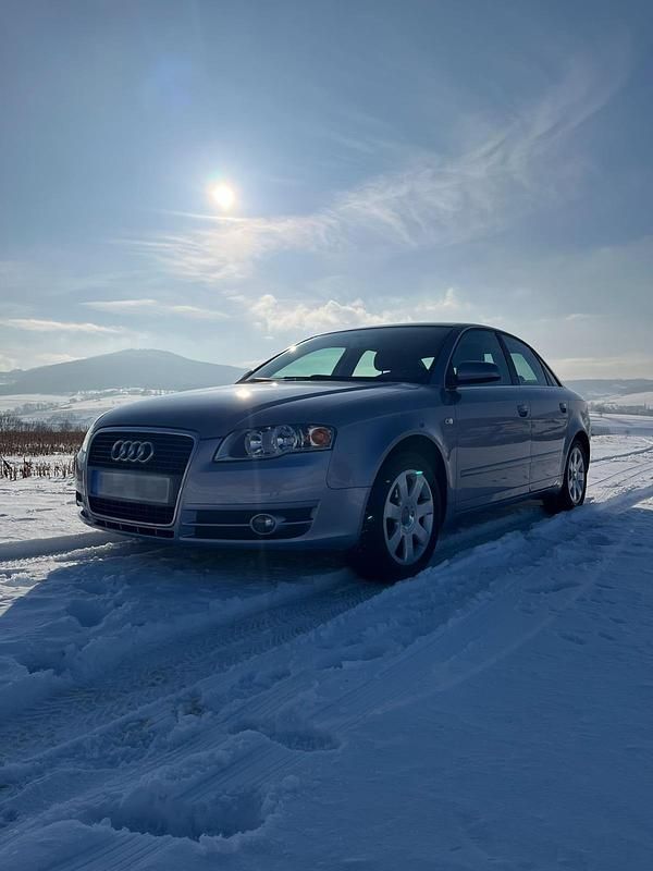 Gebraucht Audi A4 131 PS (96 kW) 2005 Silber Limousine