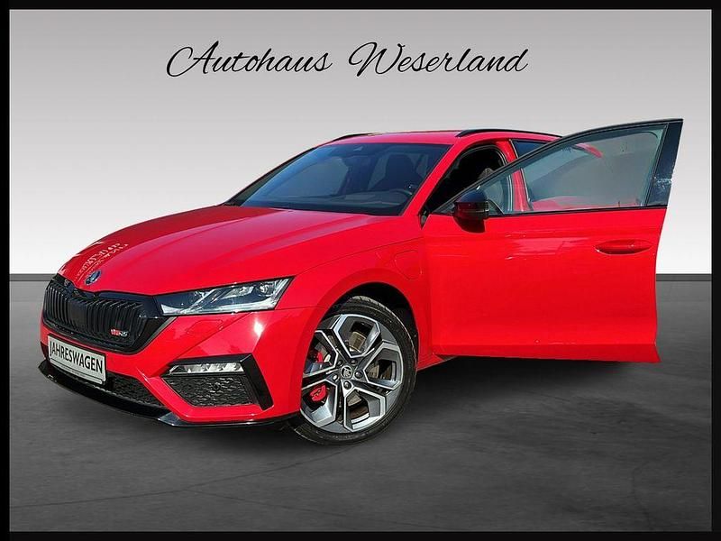 Rot Gebraucht 2024 Skoda Octavia RS Kombi | 34.990 € (Fairer Preis) - Bild 1/2