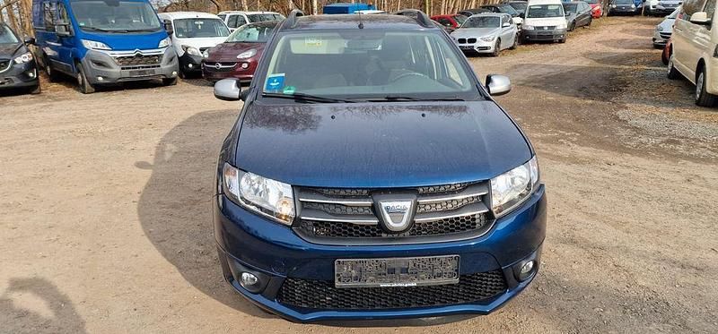 Gebraucht Dacia Logan MCV Celebration 90 PS (66 kW) 2015 Blau Kombi