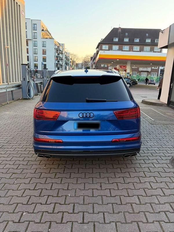 Gebraucht Audi SQ7 Ambiente 435 PS (319 kW) 2017 Blau SUV
